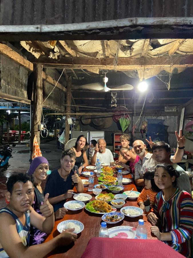 Lazy Mango Home Stay Phum Pouth ma Srei 外观 照片