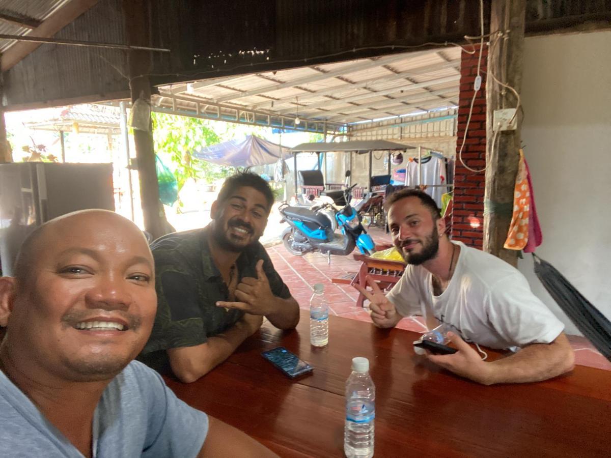 Lazy Mango Home Stay Phum Pouth ma Srei 外观 照片
