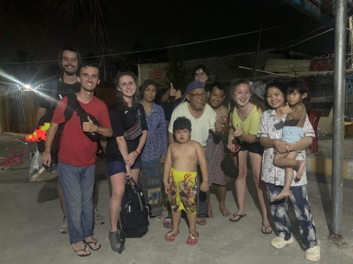 Lazy Mango Home Stay Phum Pouth ma Srei 外观 照片